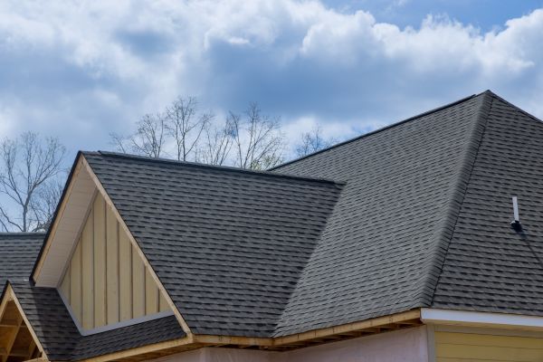 Shingles Replacement in Pittsfield