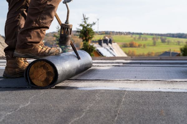 Flat Roof Tar Repair in Pittsfield
